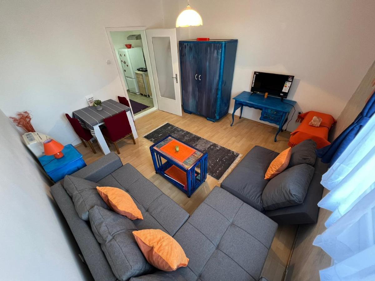 Ana Apartment *